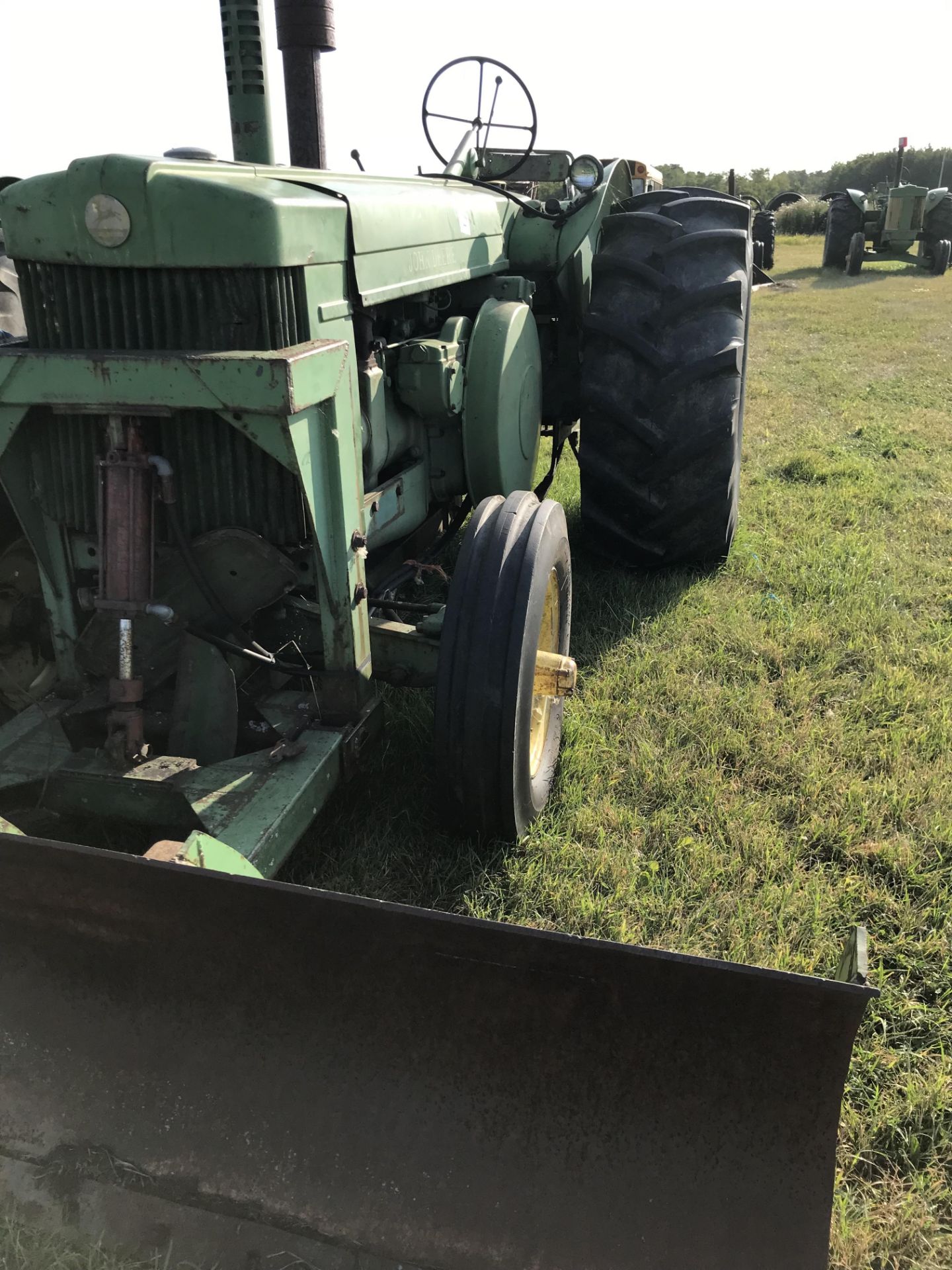 JD R deisel, dozer, was running, needs clutch work - Image 2 of 4