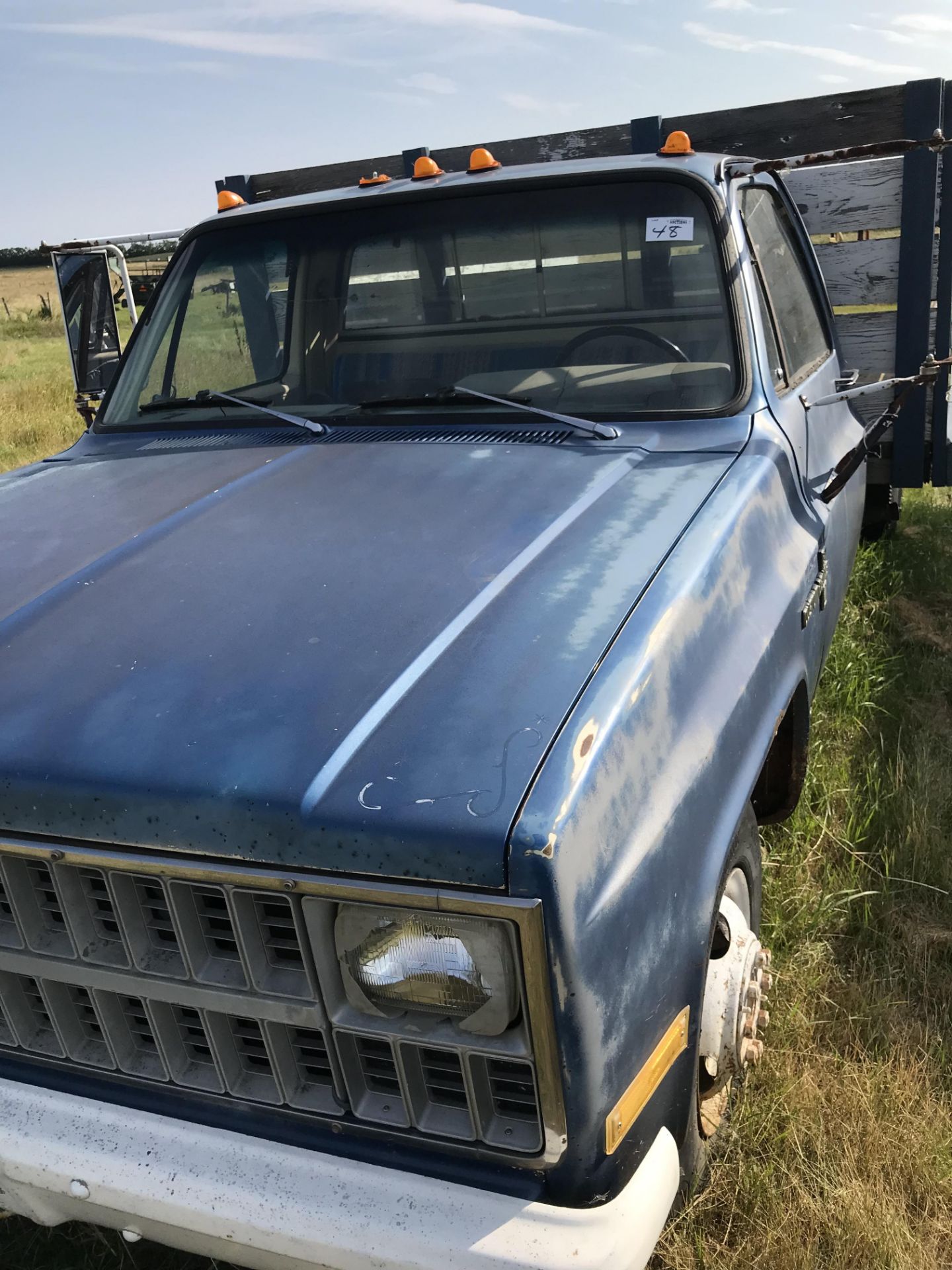 GMC Custom Deluxe 30, blue, 1 ton, 05176 km. NVSN parts only - Image 2 of 6