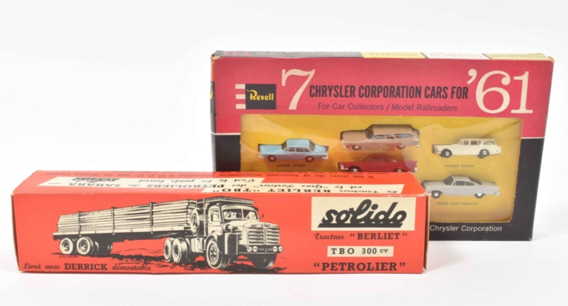 Revell. 7 Chrysler Corporation Cars for '61