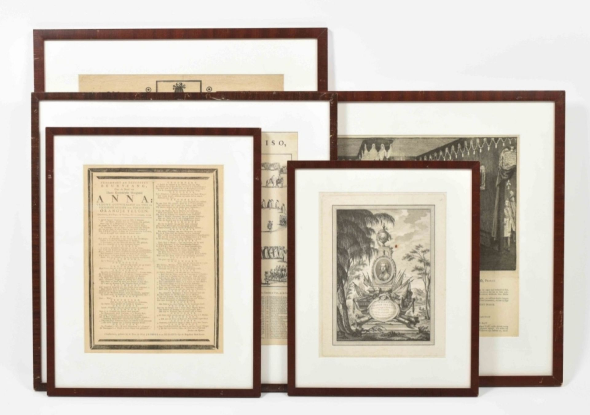Five framed prints: "Korte beschryving der sieraden