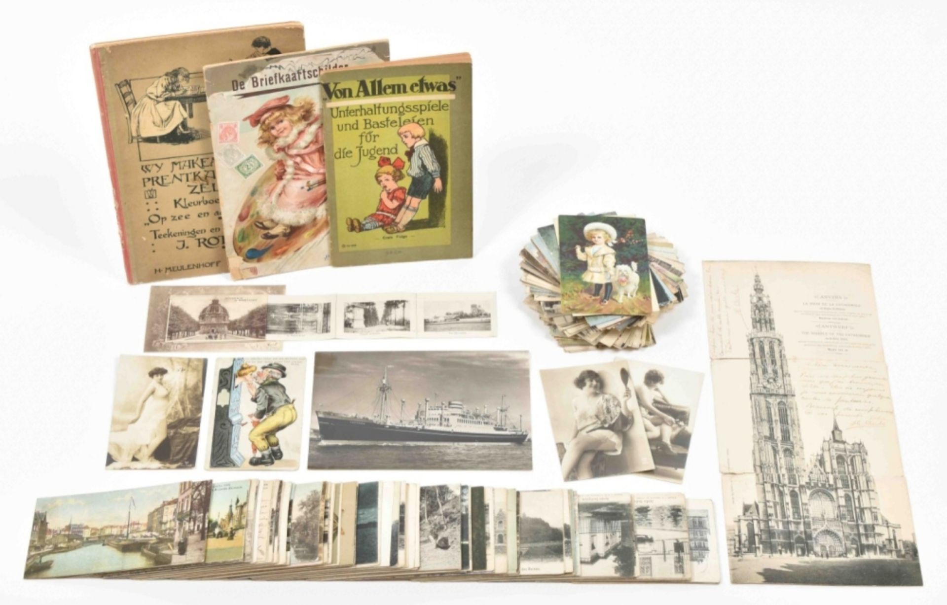 Collection of approx. 280 picture postcards