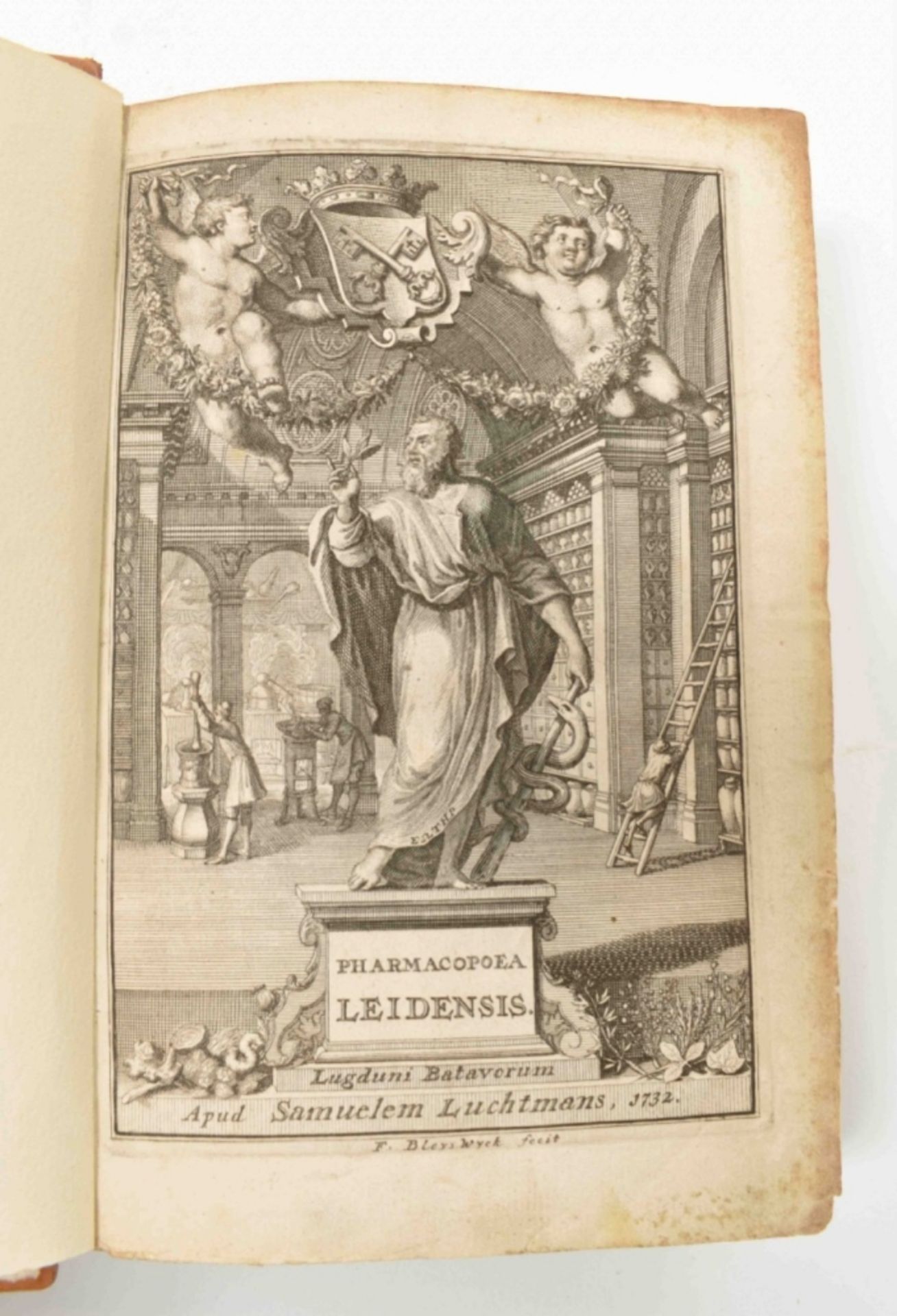 Five titles in Latin: Pharmacopoea Leidensis - Image 5 of 9