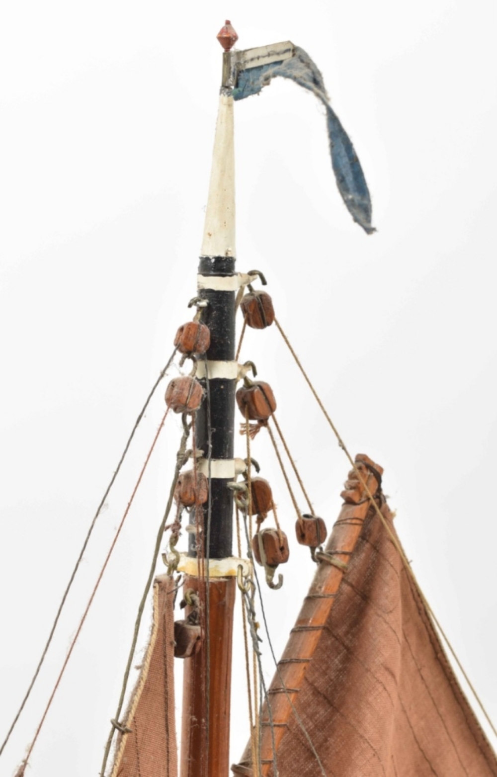 Historic model of a so-called "Zeetjalk" - Image 9 of 10