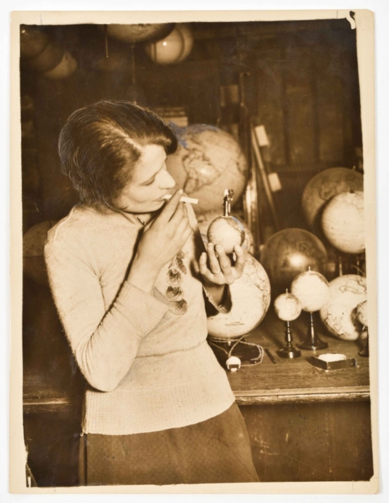 Collection of 17 photographs - Image 6 of 7