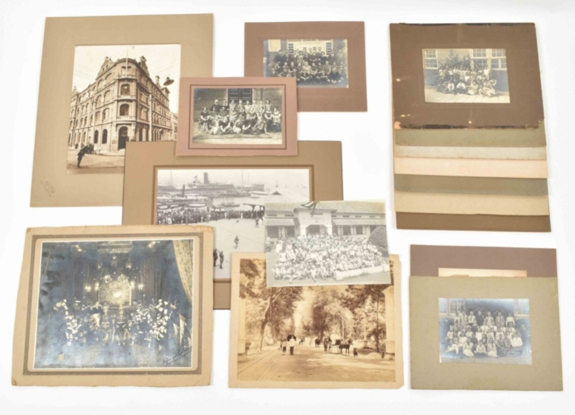 Collection of 16 miscell. photographs: "Pati. Groote weg 1896"