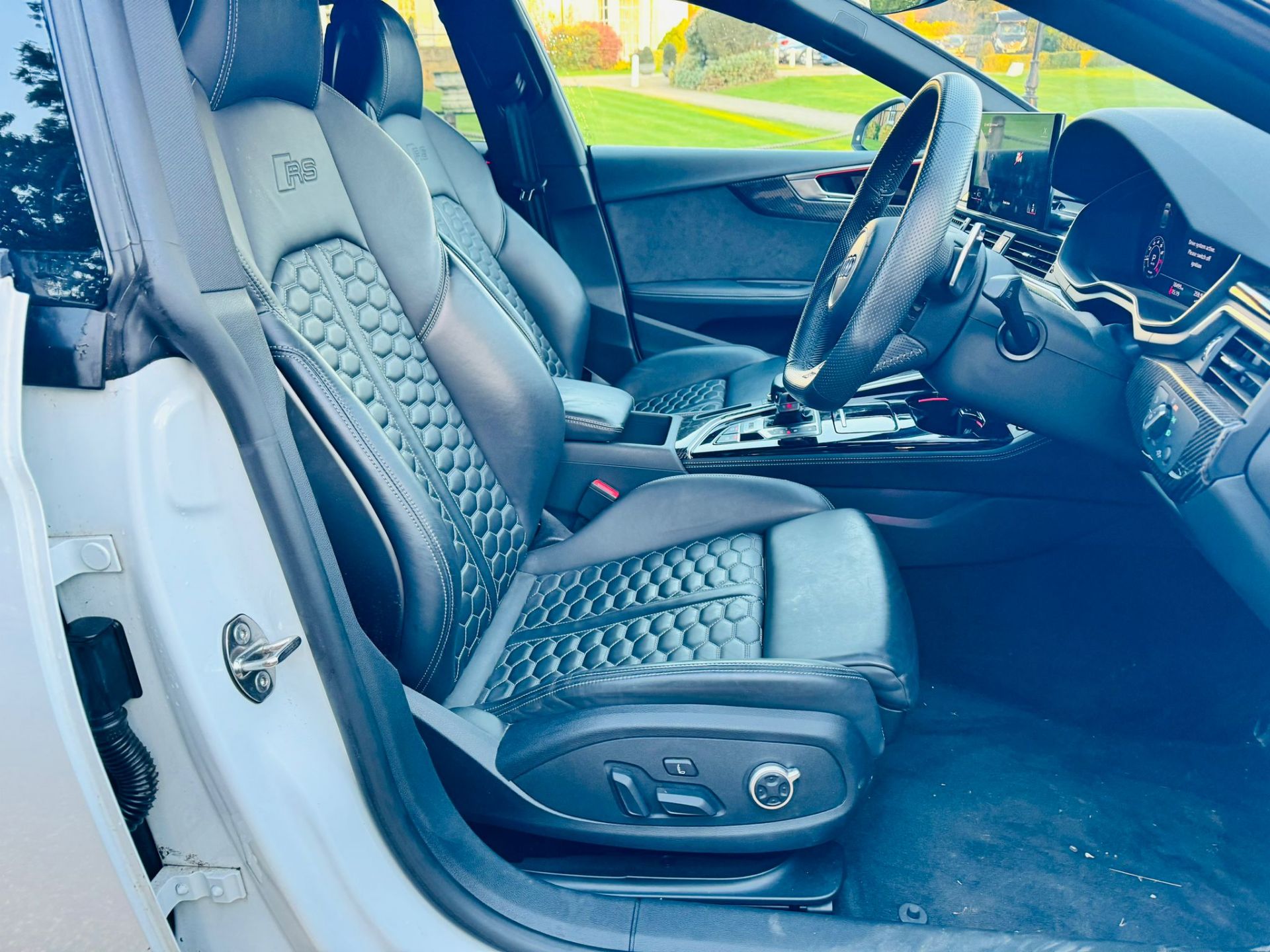 Audi RS5 TFSI "CARBON BLACK EDITION" QUATTRO (450BHP) 2021 21 Reg “HUGE SPEC” 1 OWNER 18K MILES - Image 13 of 36