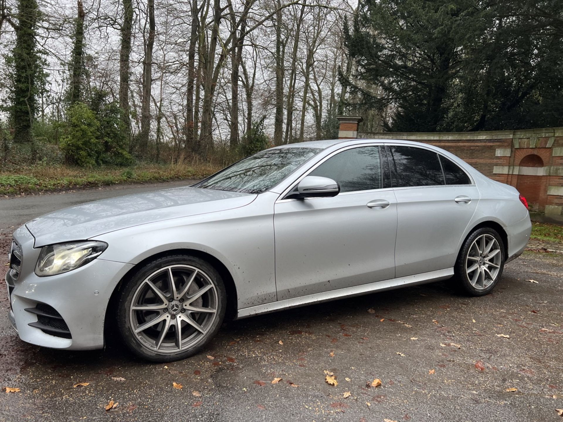 (RESERVE MET)MERCEDES-BENZ E CLASS E220d AMG Line Edition - 9G Automatic "2020 Model" Air Con - 52K - Image 9 of 36