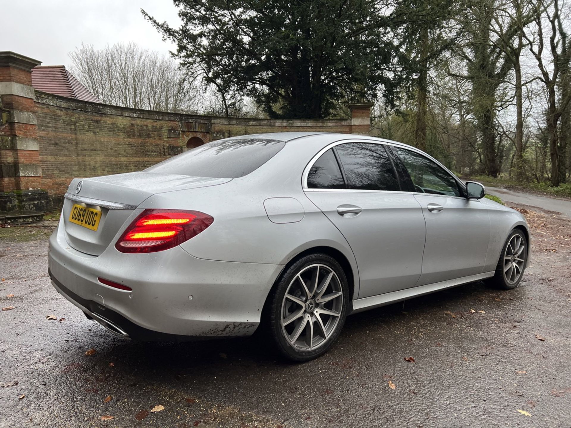 (RESERVE MET)MERCEDES-BENZ E CLASS E220d AMG Line Edition - 9G Automatic "2020 Model" Air Con - 52K - Image 17 of 36