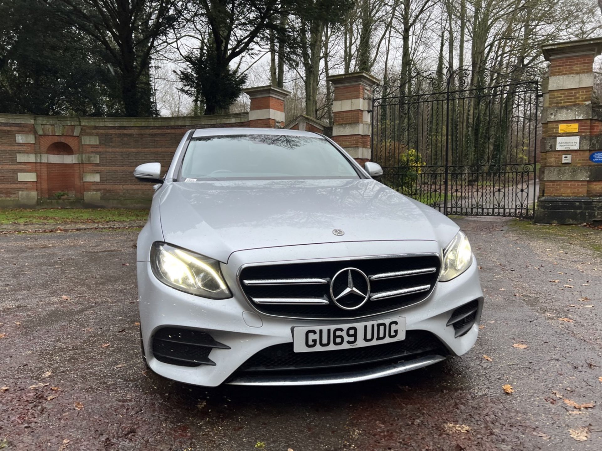 (RESERVE MET)MERCEDES-BENZ E CLASS E220d AMG Line Edition - 9G Automatic "2020 Model" Air Con - 52K - Image 3 of 36