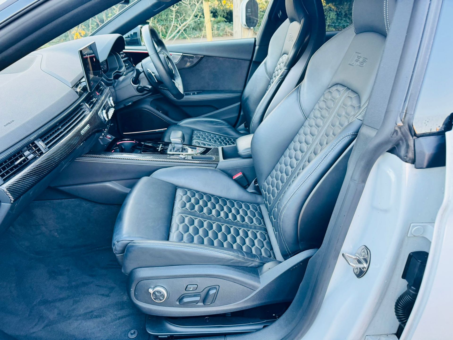 Audi RS5 TFSI "CARBON BLACK EDITION" QUATTRO (450BHP) 2021 21 Reg “HUGE SPEC” 1 OWNER 18K MILES - Image 17 of 36