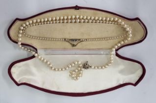 2 pearl necklaces with unusual 925 silver catches