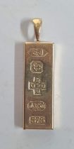 9ct yellow gold pendant in the form of an ingot, 1 gram