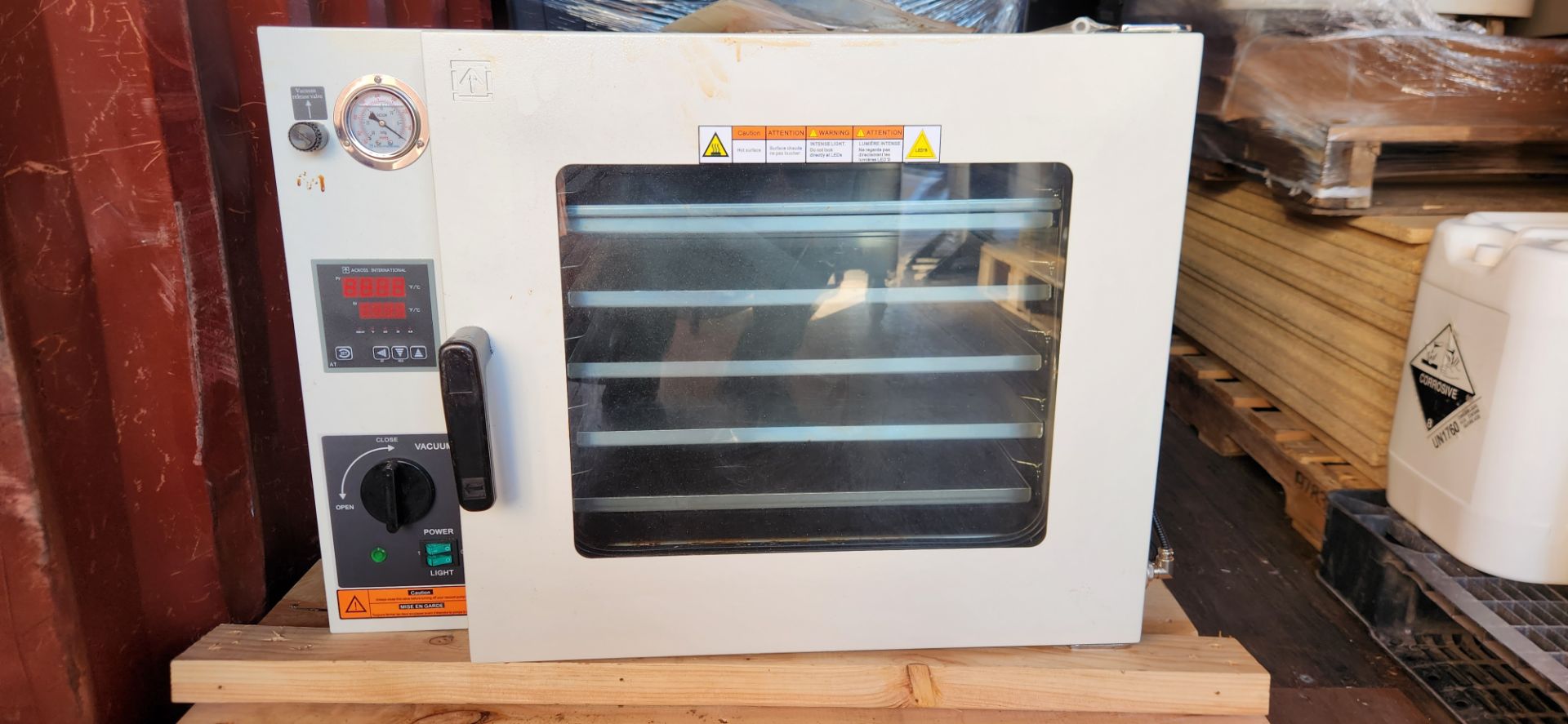 Used Across International ECO 150C 1.9 Cu Ft Vacuum Drying Oven With LED Lights. Model AT19e.
