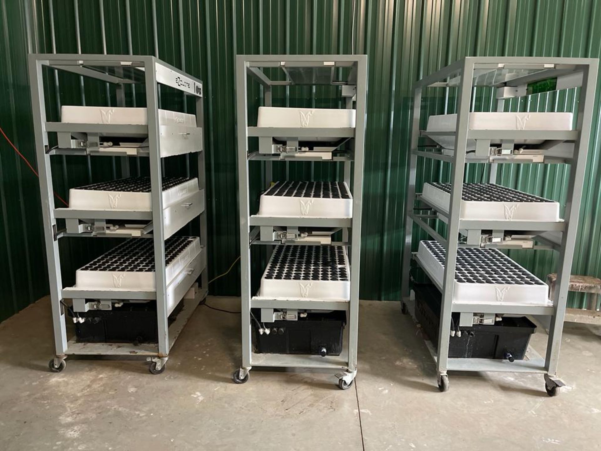 Lot of of (3) EZ-CLONE Low Pro Aeroponic Systems. - Image 2 of 12