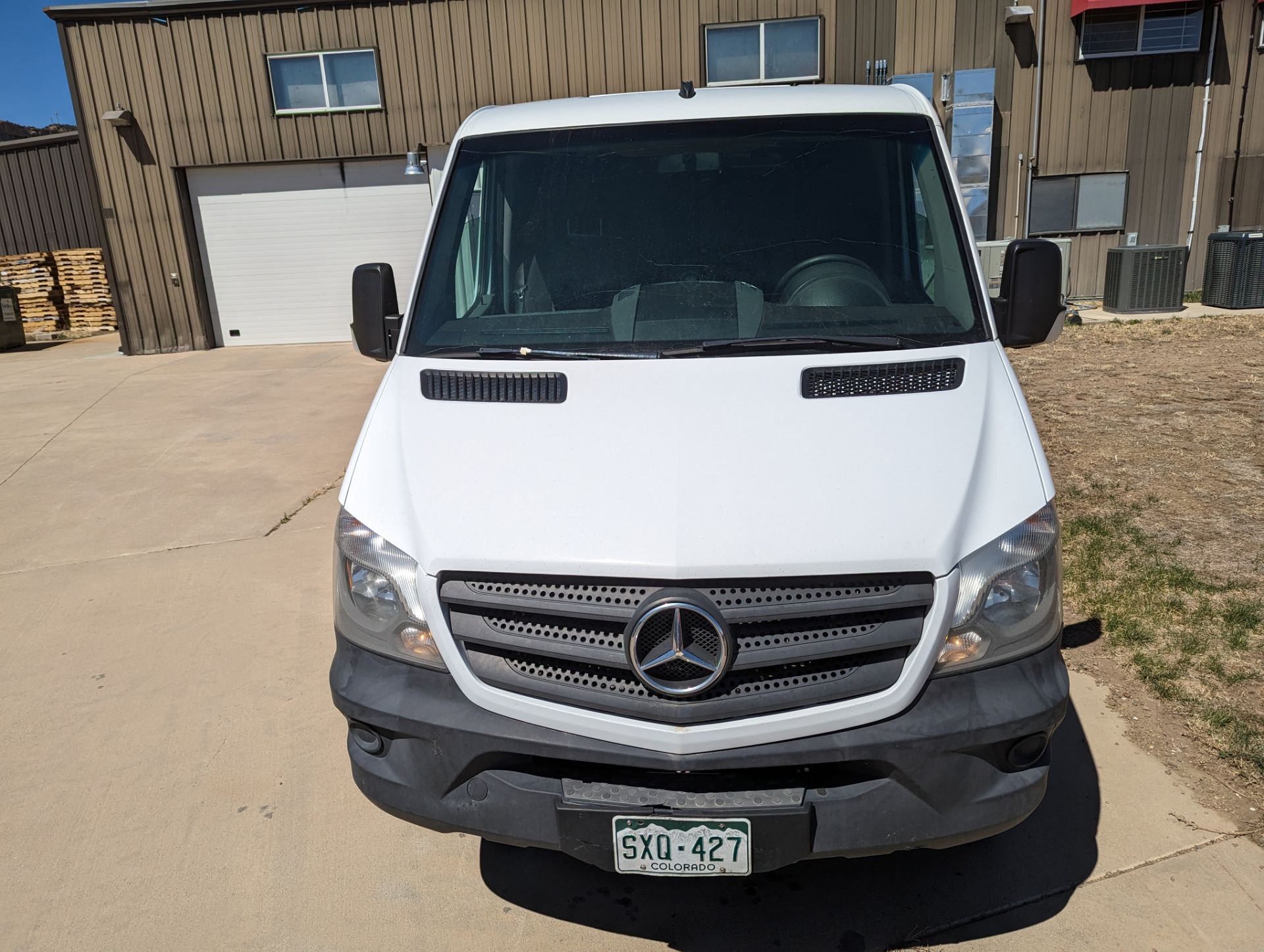 Used Mercedes Sprinter 2500 Van. 2016 Model. Color: White - Image 8 of 25