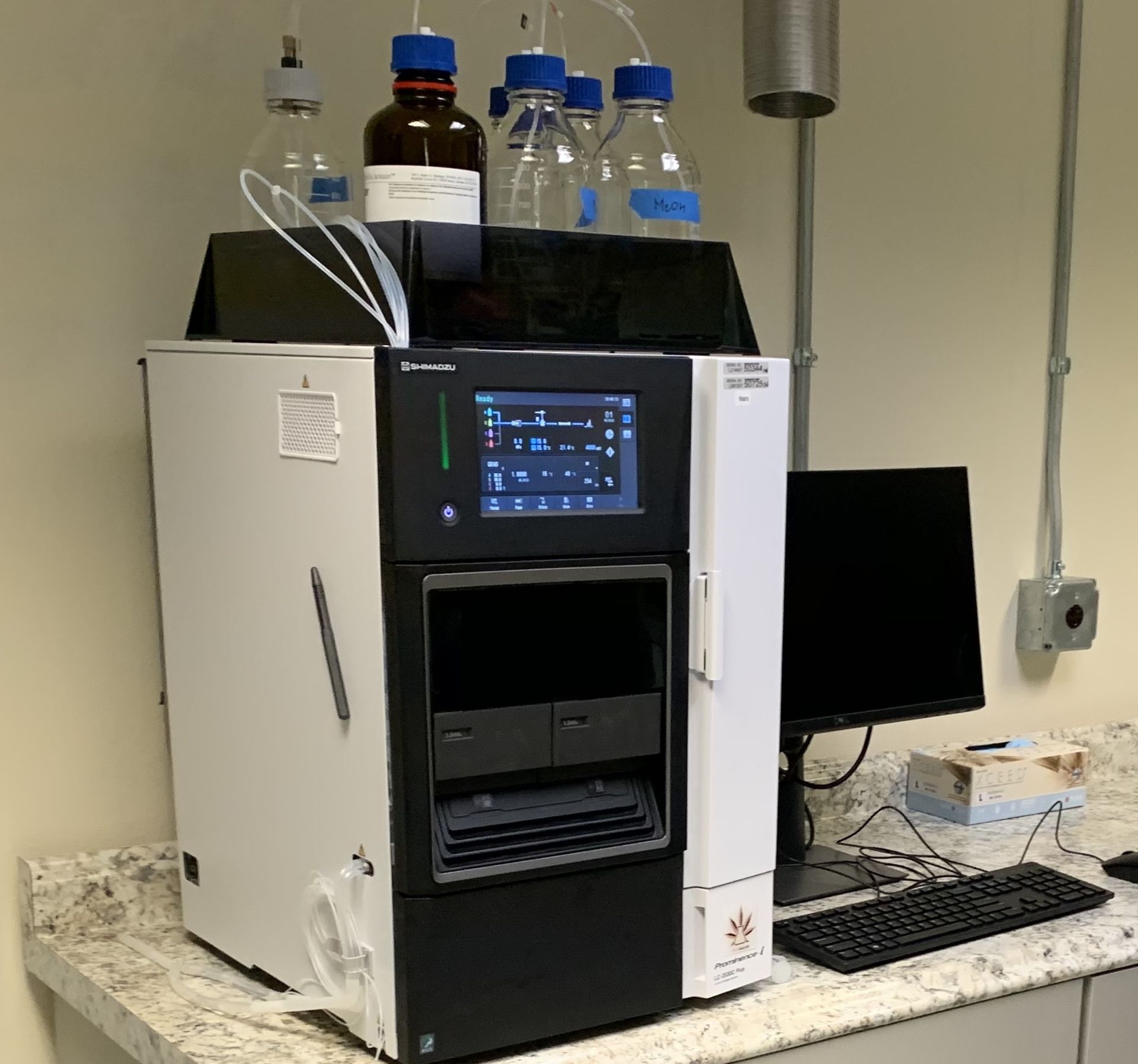 Used Shimadzu Cannabis Analyzer Base Packages. Model LC-2030C Plus - Bild 2 aus 3