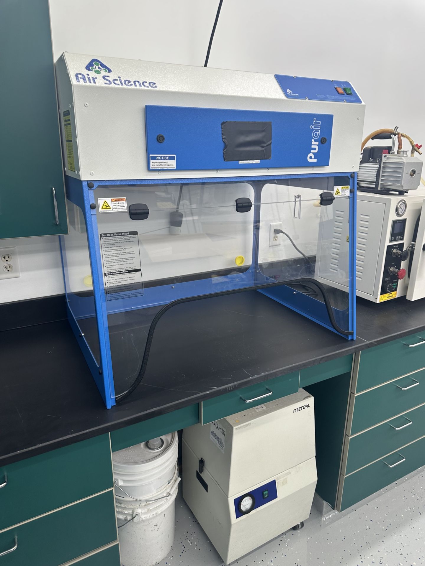 LOCATED IN LANSING, MI- Used Air Sciences Pure Air BASIC Ductless Fume ...