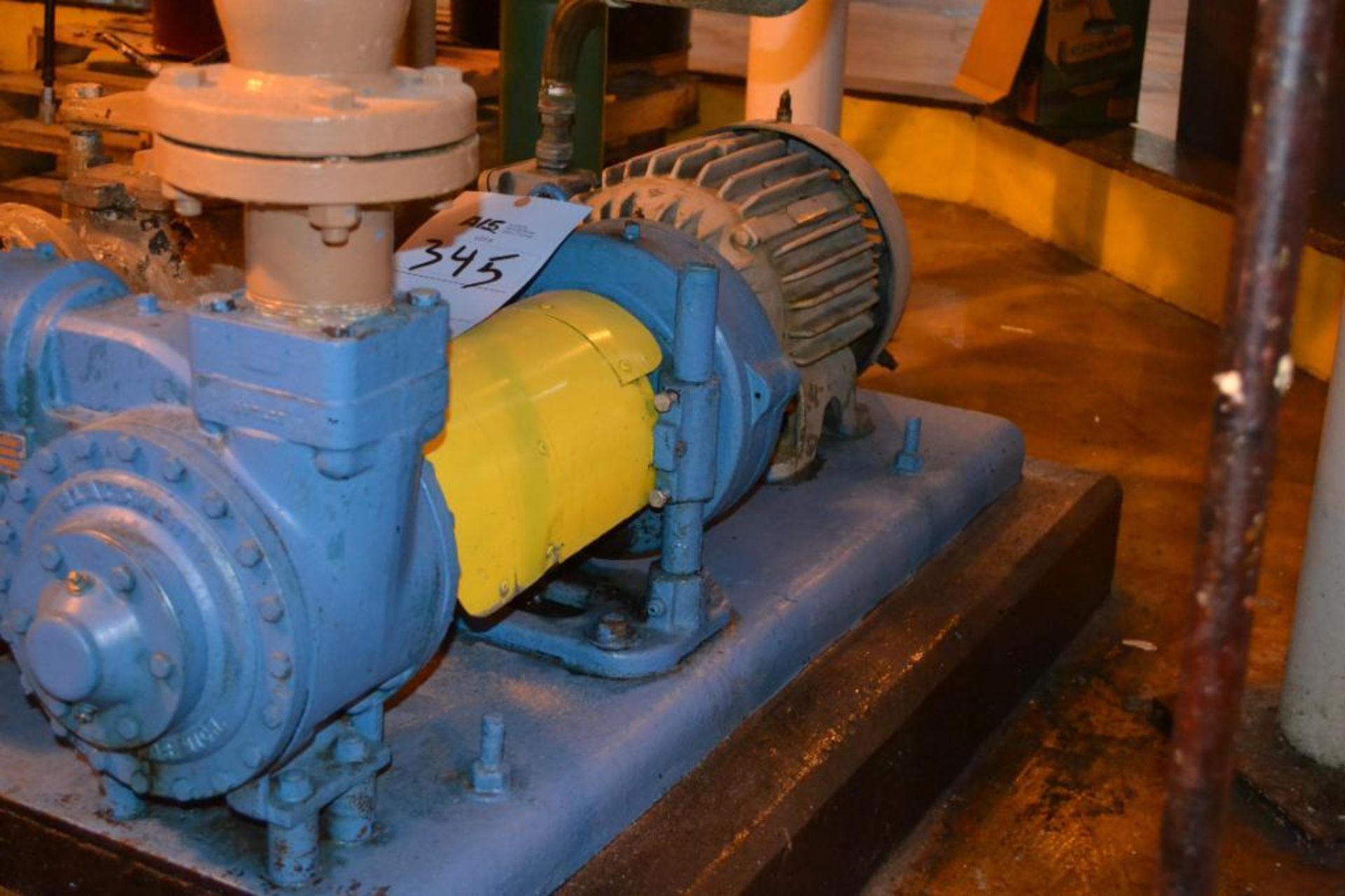 7.5 HP Skid Mounted Pump - Image 2 of 2