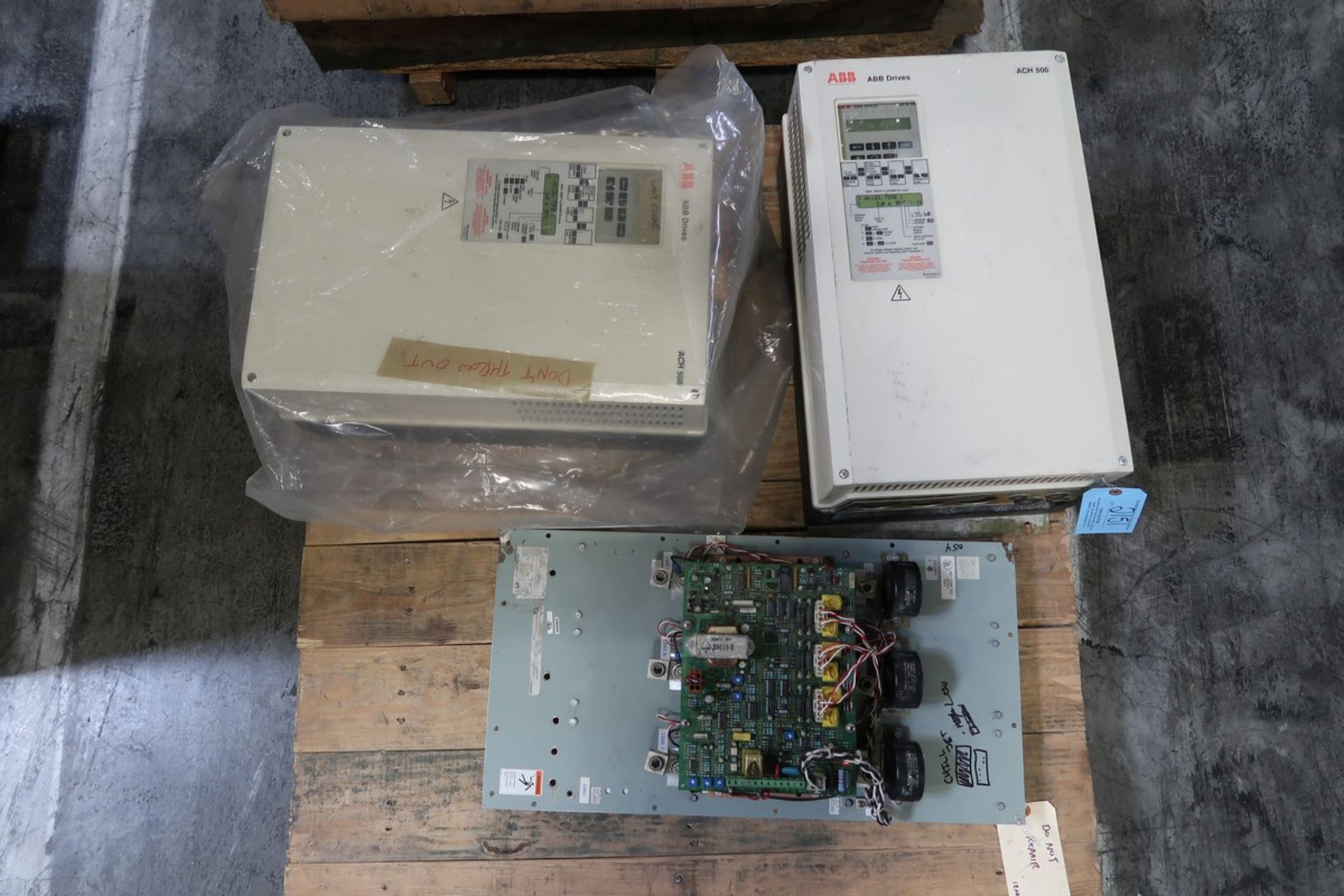 (8) Pallets of Assorted Electrical Components - Bild 4 aus 17