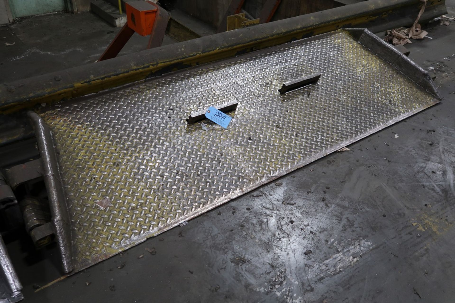 8'L Train Rail Dock Plate