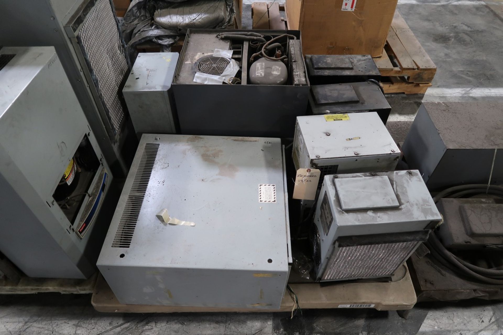 (8) Pallets of Assorted Electrical Components - Bild 10 aus 17