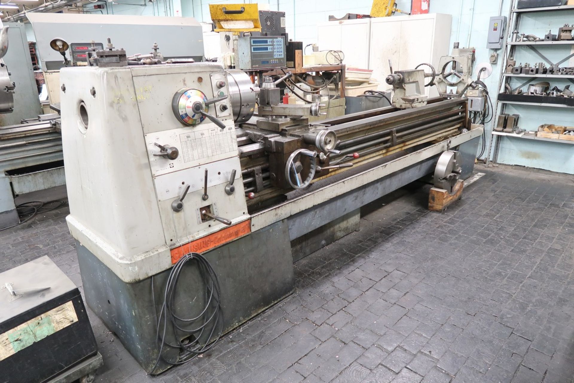 Clausing-Colchester 21" Engine Lathe