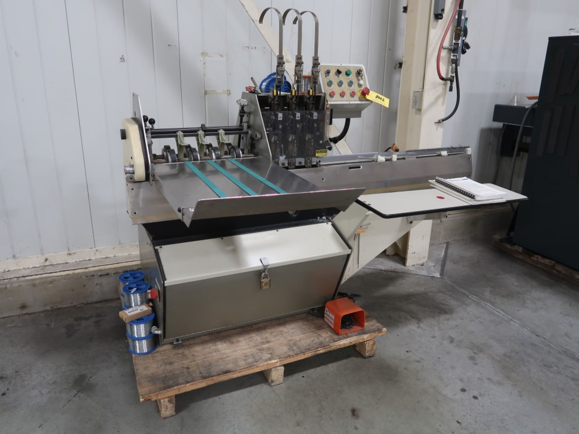 2003 Rosback Saddle Stitcher Model 203CRC - Bild 6 aus 6