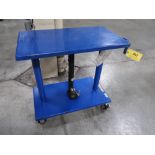 Vestil Hydraulic Lift Table 1,000 Lb Cap, 36" x 20" Platform