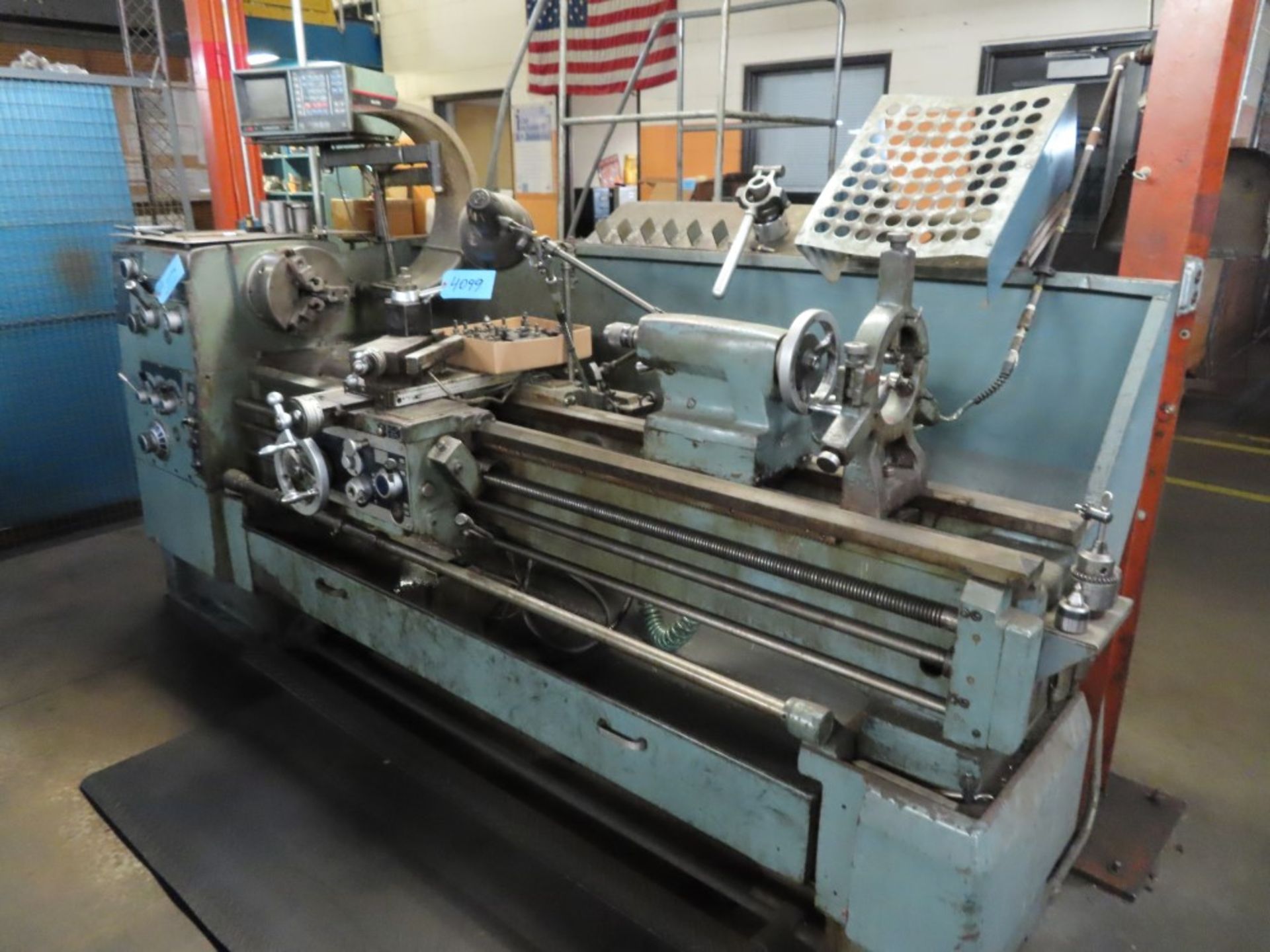 CHIN HUNG 16" X 6' GAP BED ENGINE LATHE - Image 4 of 4