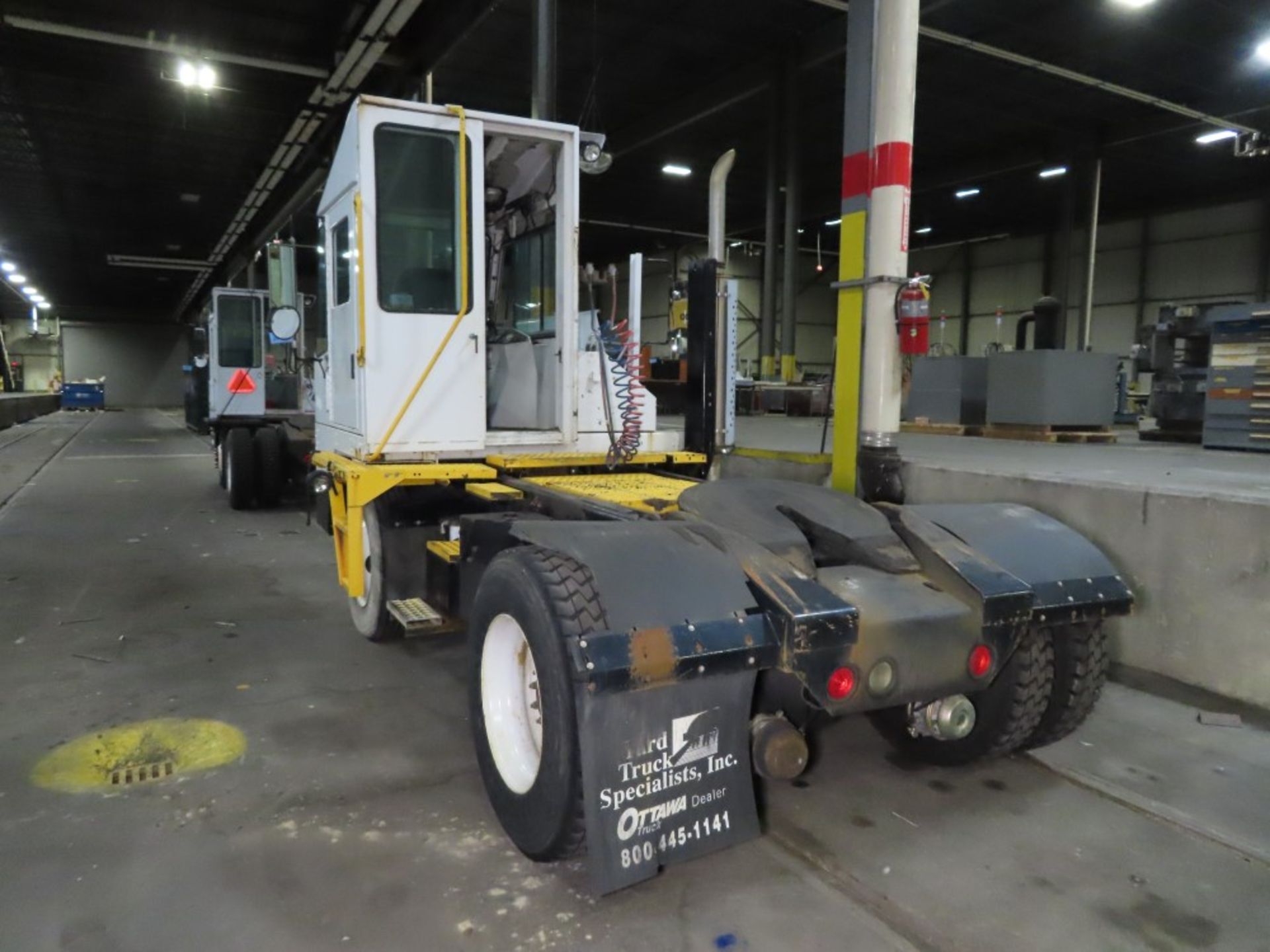 OTTAWA MDL. 30 YARD TRACTOR - Image 3 of 8