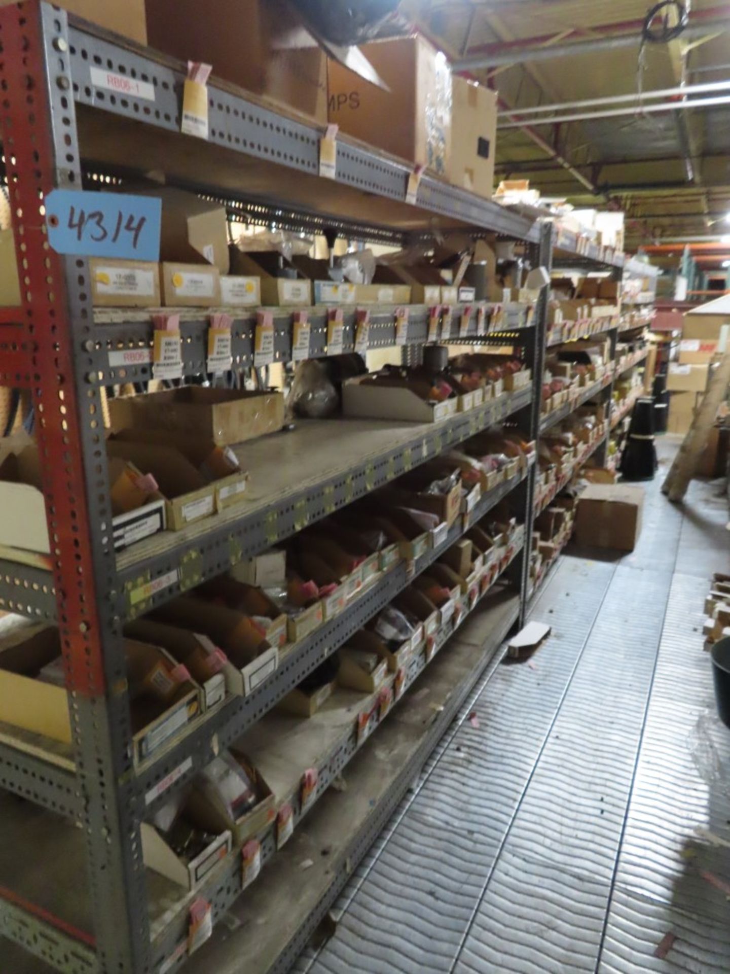FIRST 1/2 OF MEZZANINE SHELVING, INCLUDING: HAND WHEELS, GEAR BOXES, CYLINDERS, SHAFTS, SPROCKETS (N - Image 7 of 7