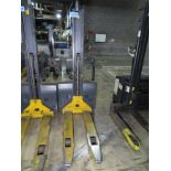 MULTITON SWIFT 1,000kg. CAPACITY ELECTRIC PALLET JACK