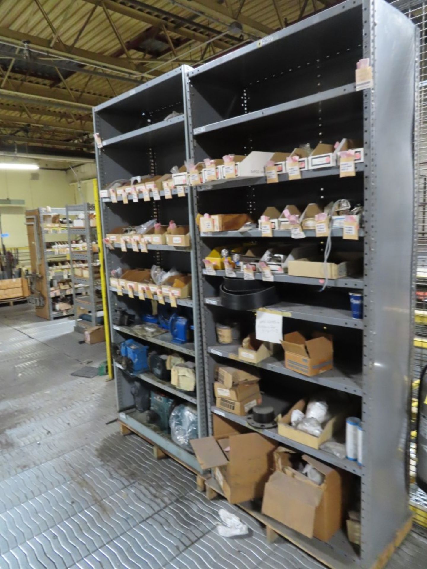 FIRST 1/2 OF MEZZANINE SHELVING, INCLUDING: HAND WHEELS, GEAR BOXES, CYLINDERS, SHAFTS, SPROCKETS (N - Image 6 of 7