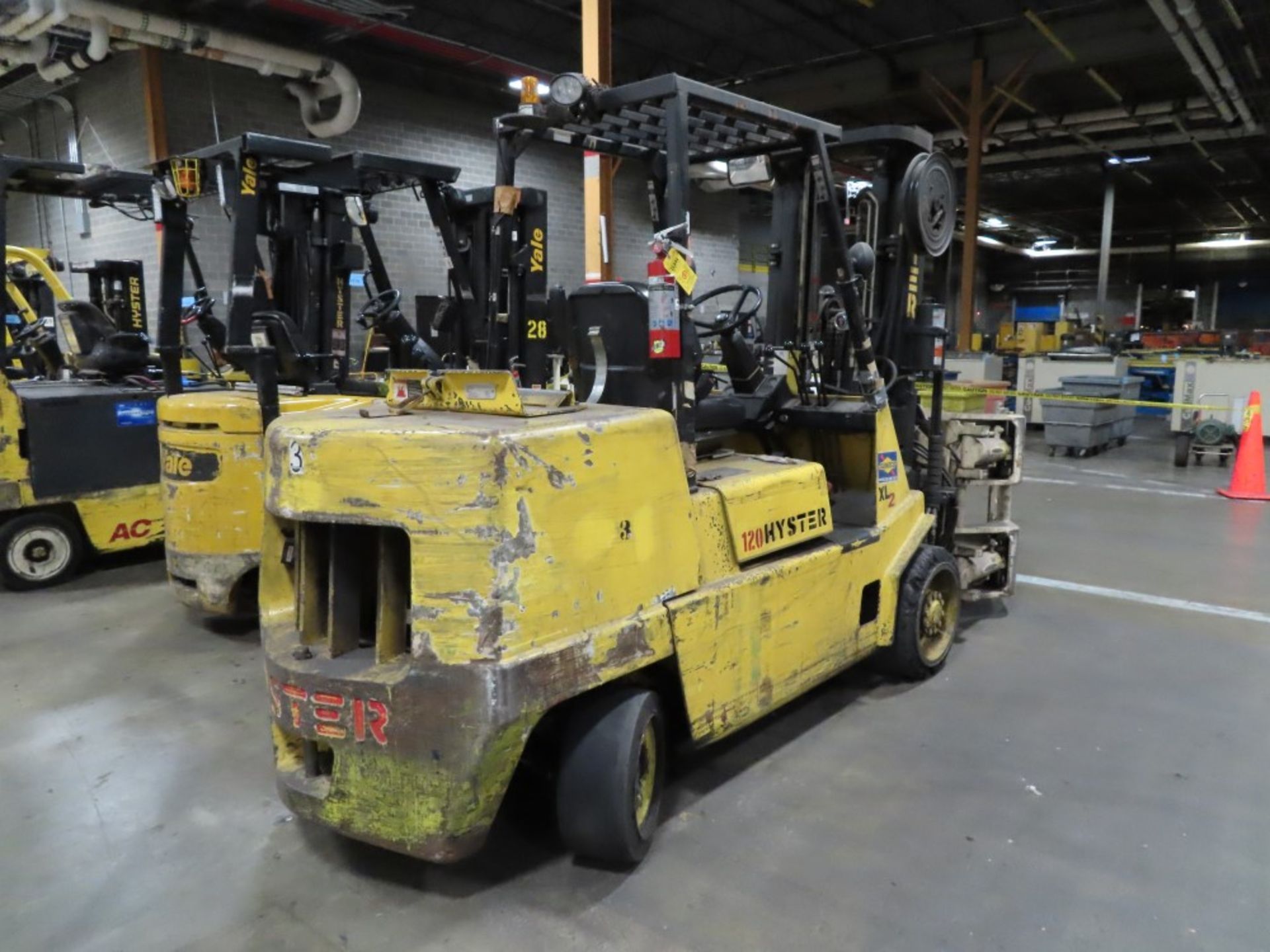 HYSTER MDL. 120XL2 APPROXIMATELY 7,900LB. CAPACITY PROPANE FORKLIFT TRUCK - Image 3 of 4