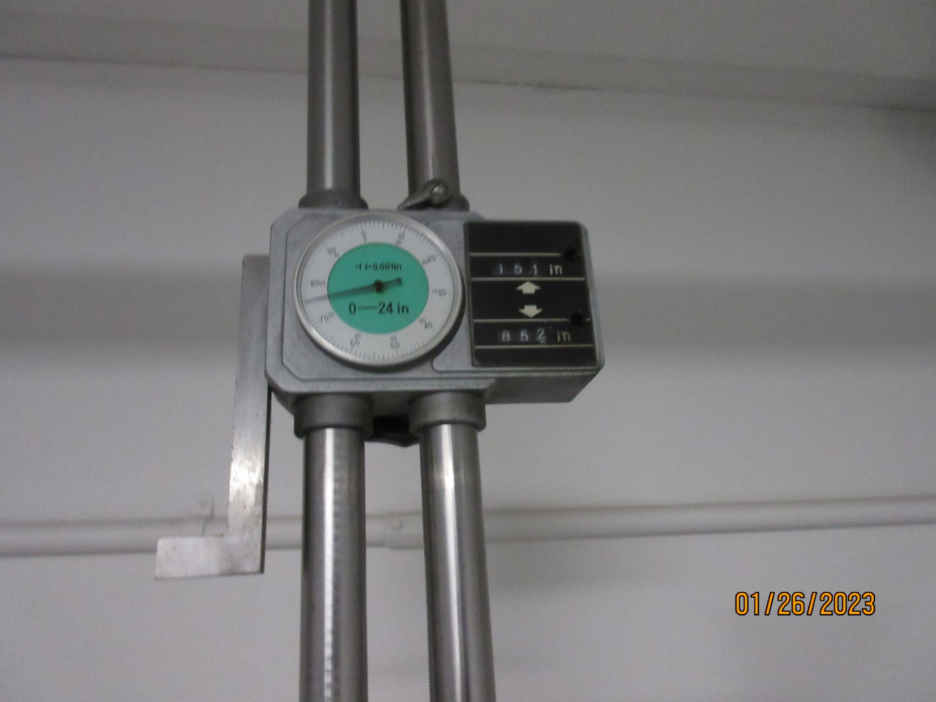 LOT STAINLESS STEEL 24 INCH DIAL HEIGHT GAGE & VERNIER HEIGHT GAGE - Image 3 of 4