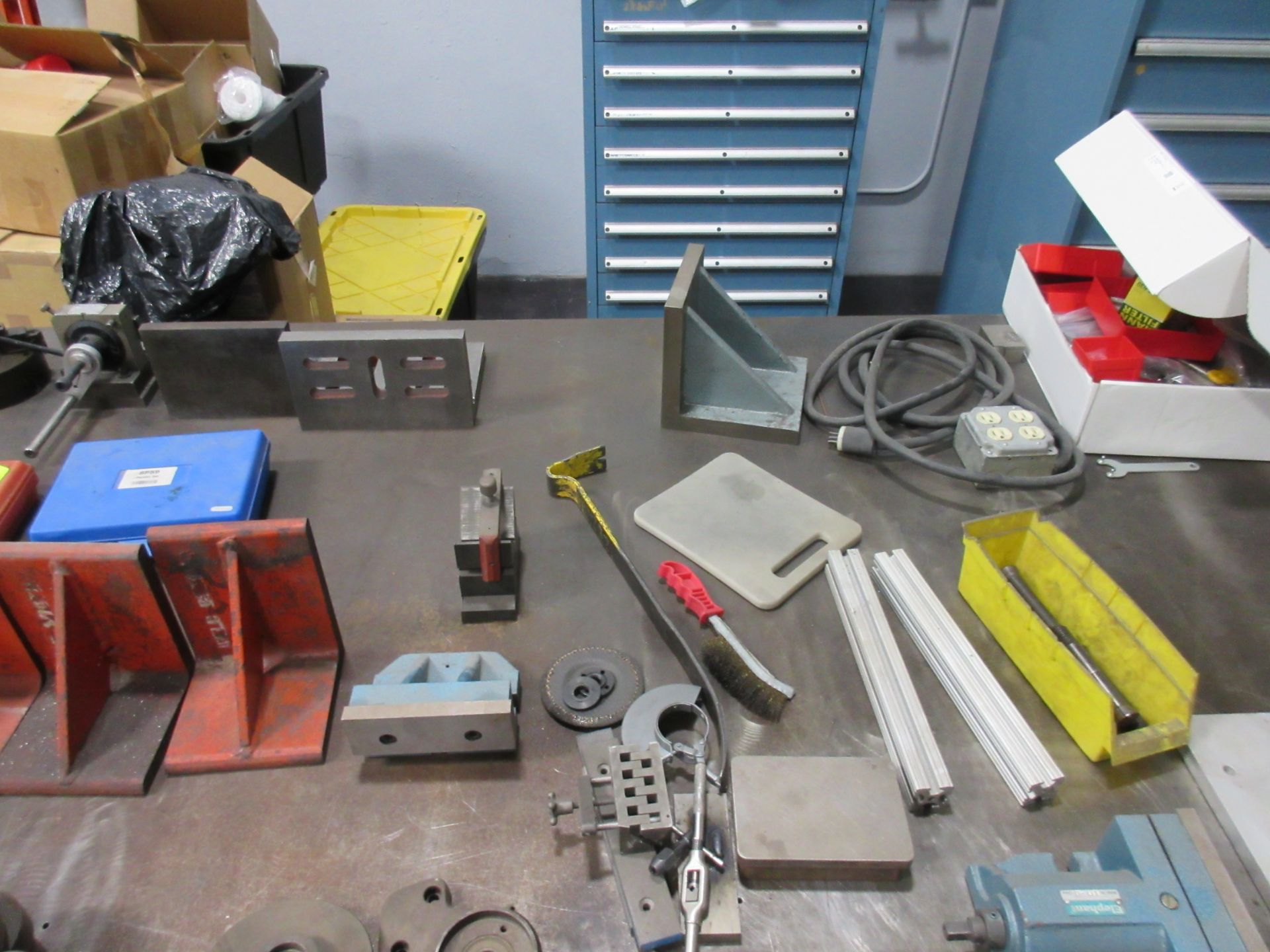 PALLET OF ASSORTED TOOLS, BAR CLAMPS, 3-JAW CHUCK, SET UP RIGHT ANGLE PLATES NON-SLOTTED, GRIND ALL - Image 3 of 15