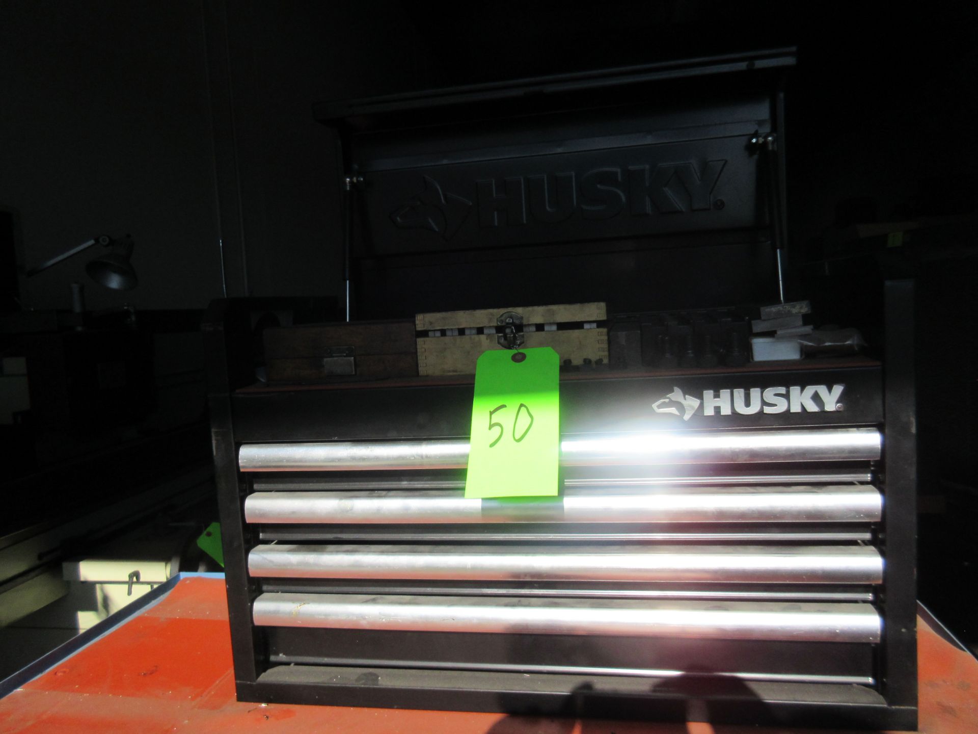 HUSKY 5-DRAWER TOOLBOX WITH PARALLEL SETS & HOLD DOWN TOOLING - Image 7 of 7