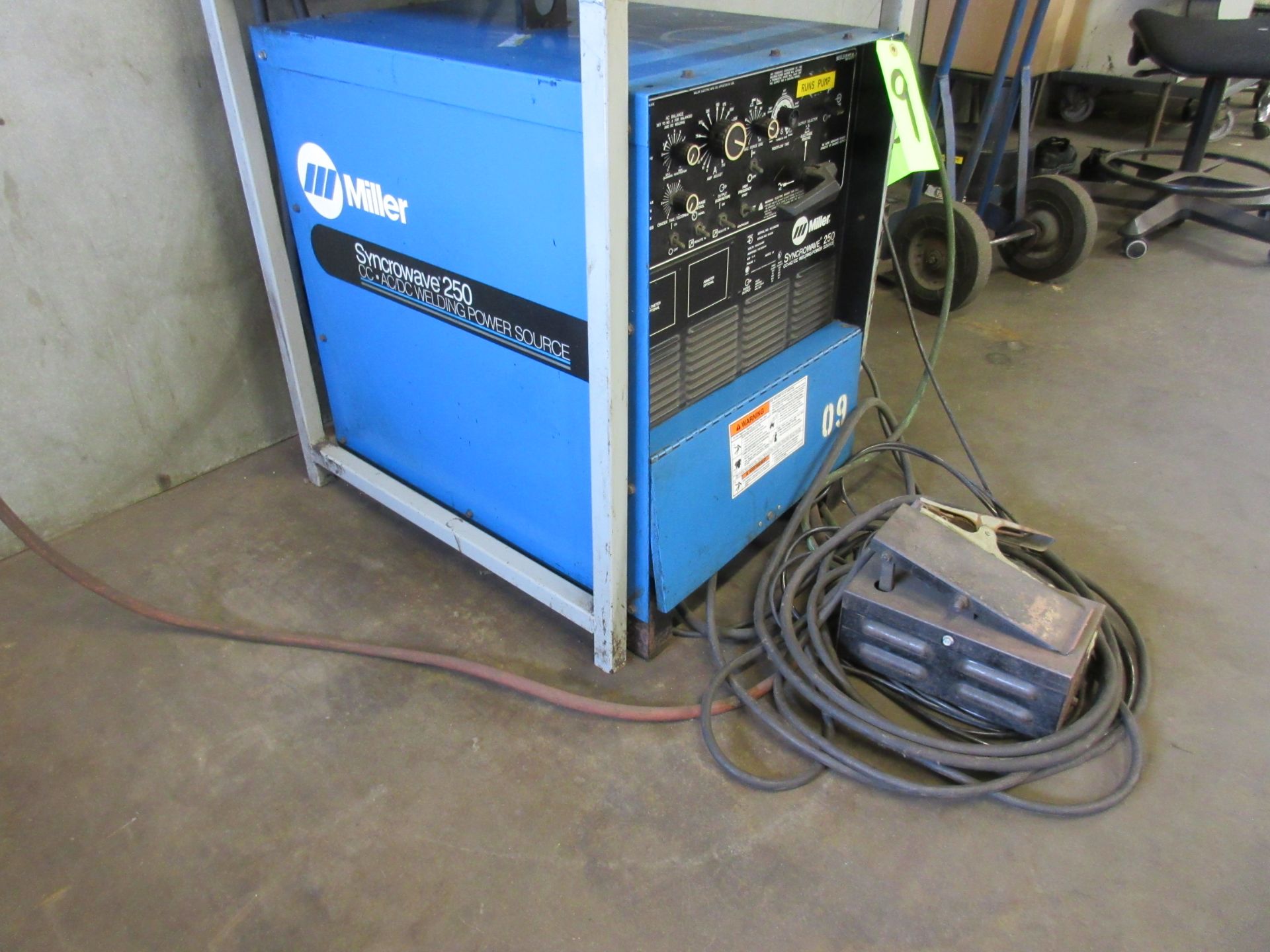 MILLER SYNCROWAVE 250 CONSTANT CURRENT AC/DC ARC WELDER W/ FOOT CONTROL - Image 2 of 3