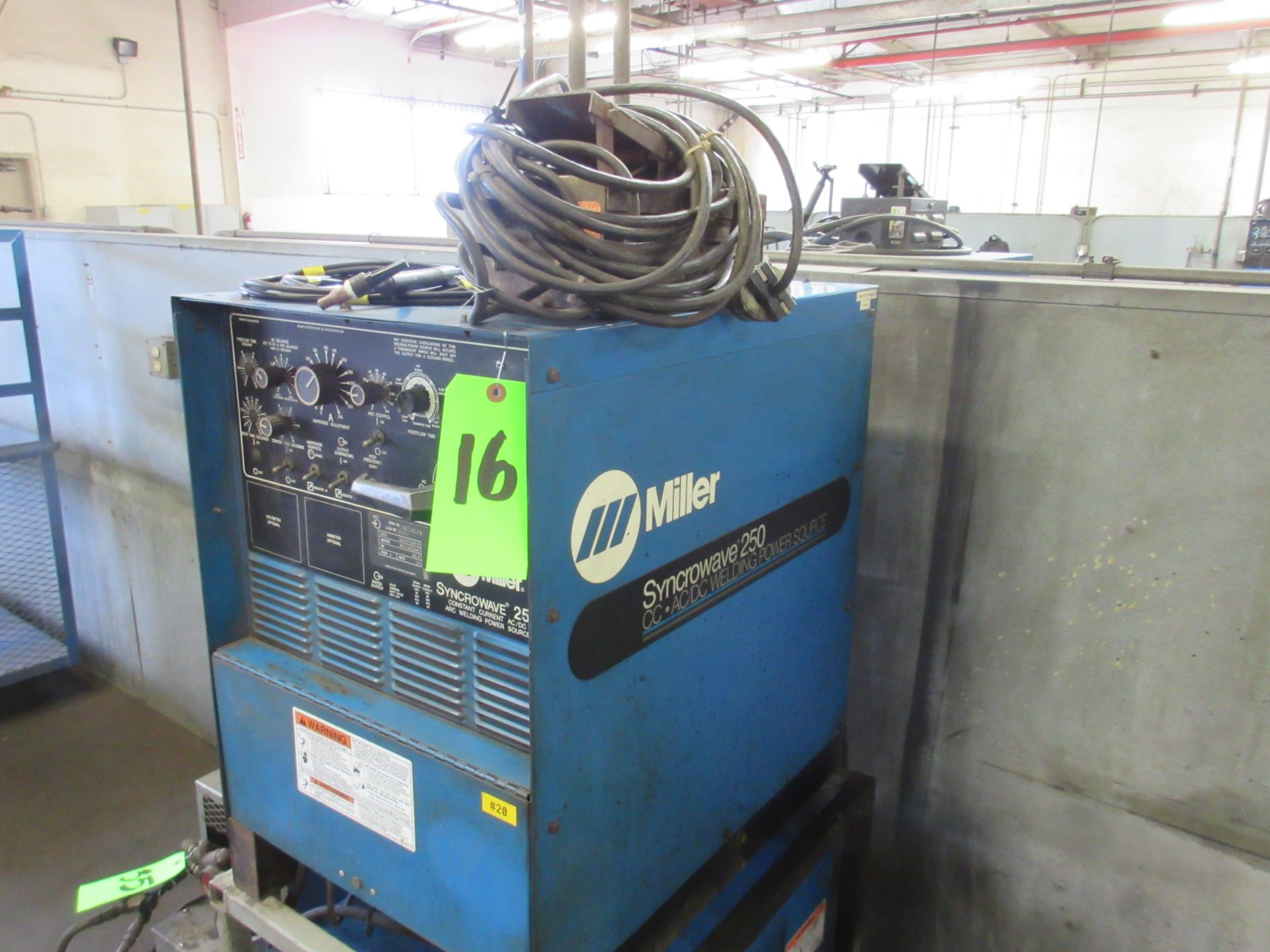 MILLER SYNCROWAVE 250 CONSTANT CURRENT AC/DC ARC WELDER W/ FOOT CONTROL - Image 3 of 3