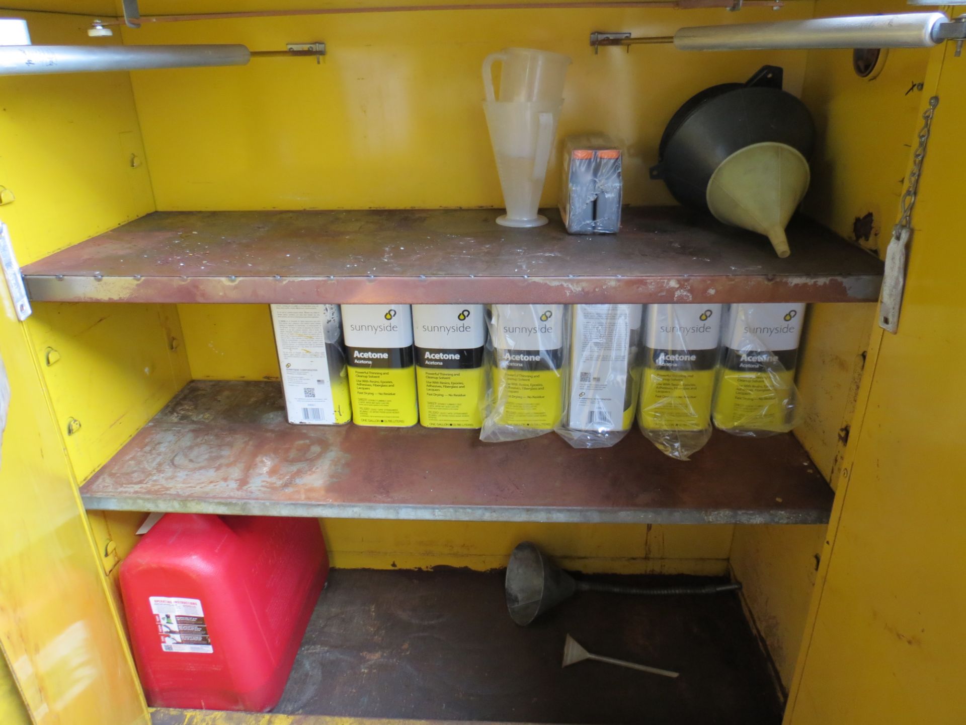 YELLOW 2-DOOR FLAMMABLE STORAGE CABINET WITH STAND - Image 2 of 2