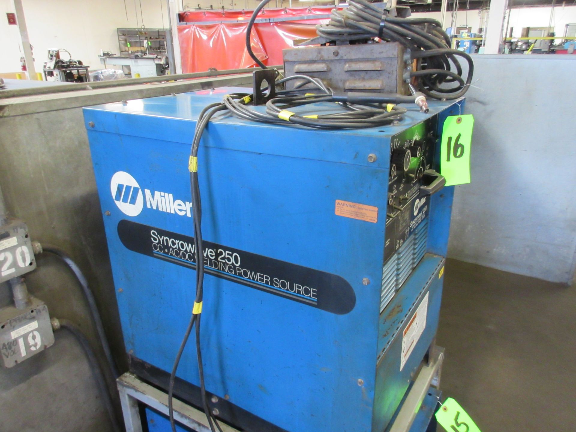 MILLER SYNCROWAVE 250 CONSTANT CURRENT AC/DC ARC WELDER W/ FOOT CONTROL - Image 2 of 3