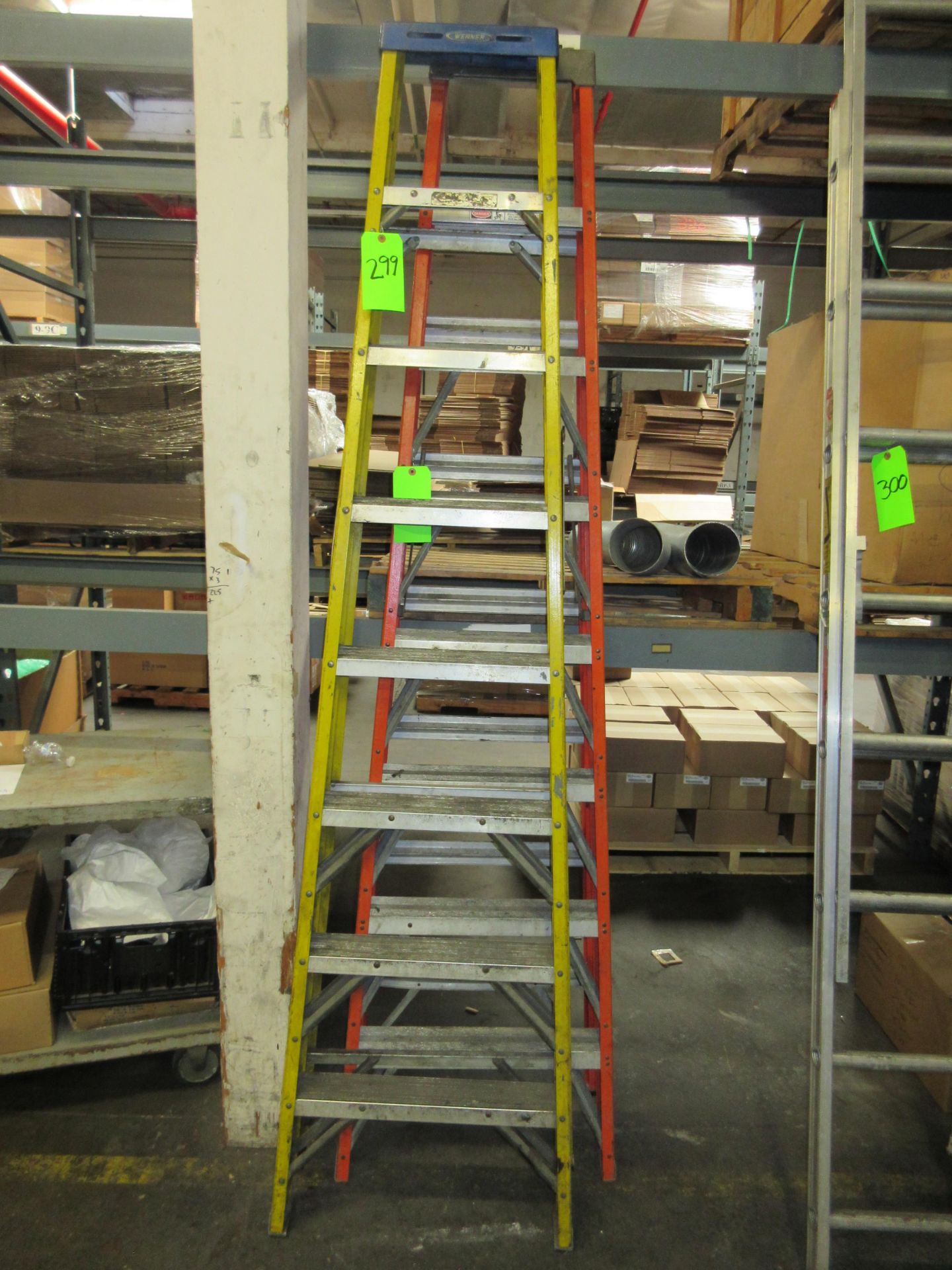 LOT (2) ASSORTED FIBERGLASS 8' LADDERS