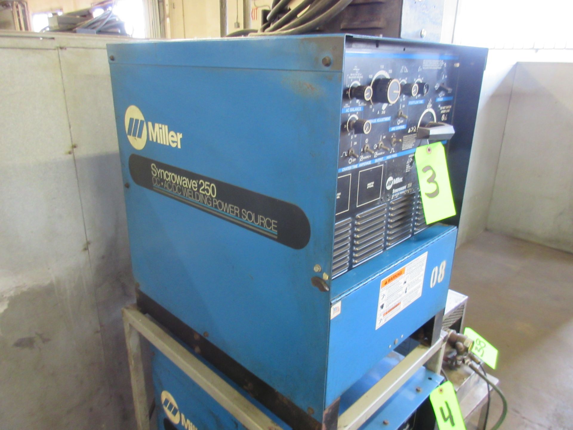 MILLER SYNCROWAVE 250 CONSTANT CURRENT AC/DC ARC WELDER W/ FOOT CONTROL - Image 3 of 3