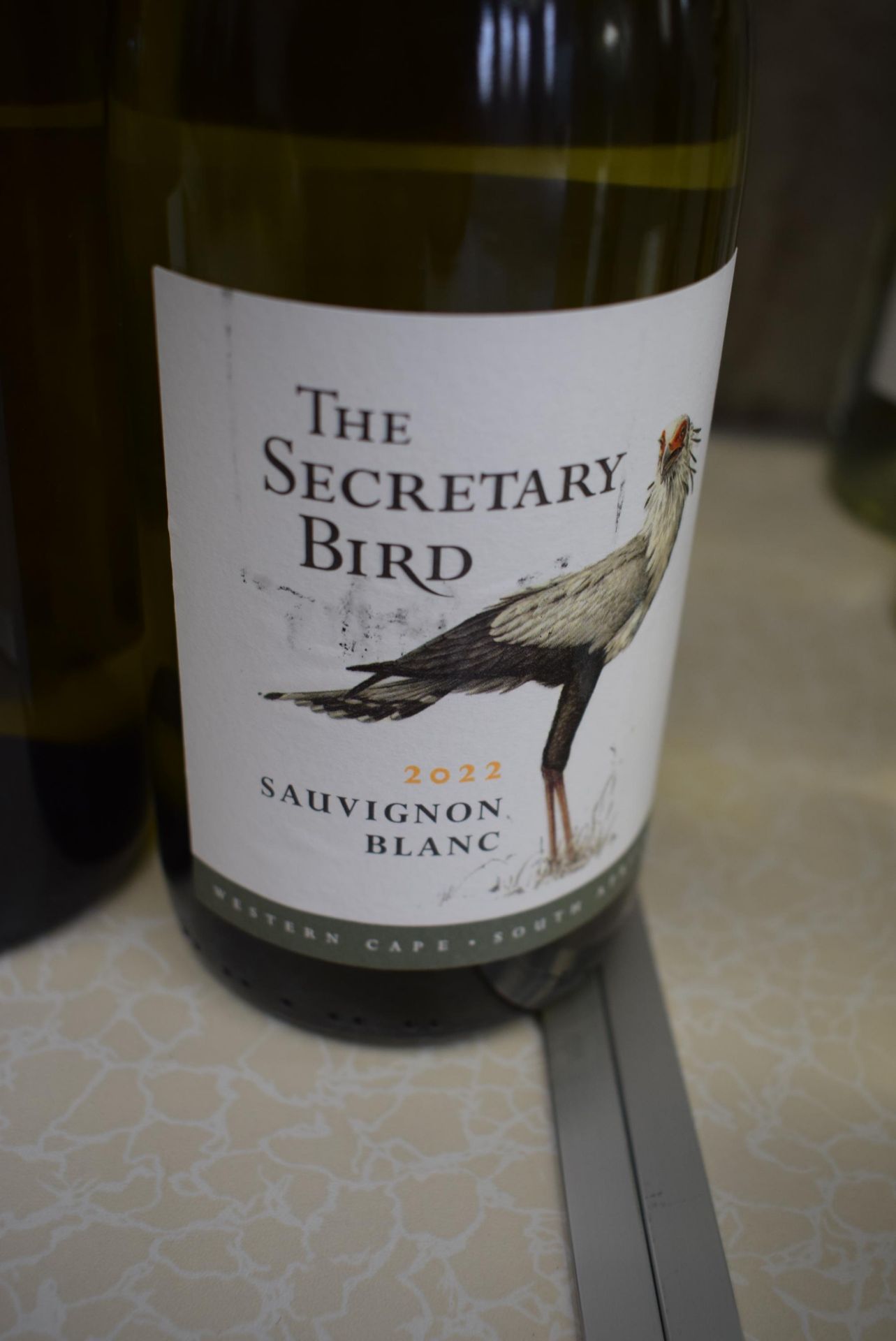 6 x The Secretary Bird Sauvignon Blanc 75cl - Image 2 of 2