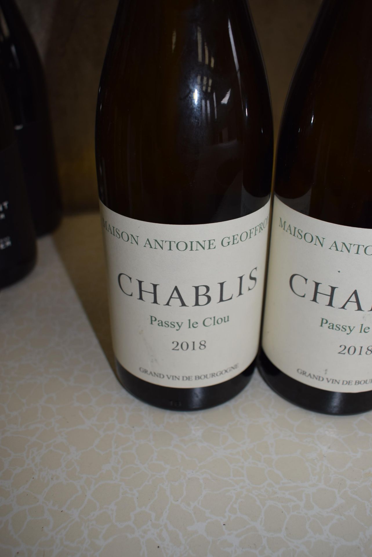 3 x Antoine Geoffroy Passy le Clou Chablis 2018 75cl White Wine - Image 2 of 4