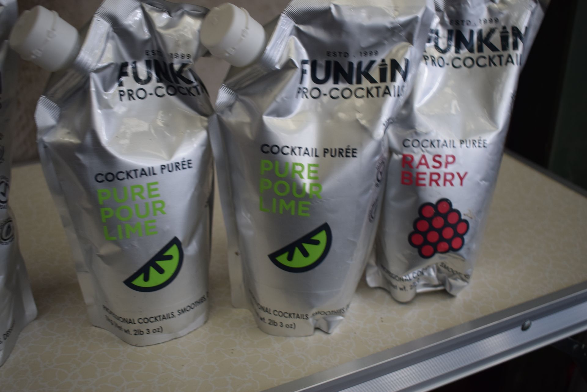 6 X Funkin Pro Purees 1kg each 3 x Passion Fruit 2 x Pure Pour Lime 1 x Rasberry - Image 3 of 6