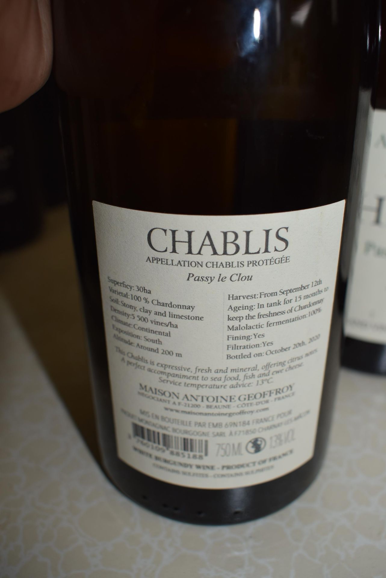 3 x Antoine Geoffroy Passy le Clou Chablis 2018 75cl White Wine - Image 3 of 4