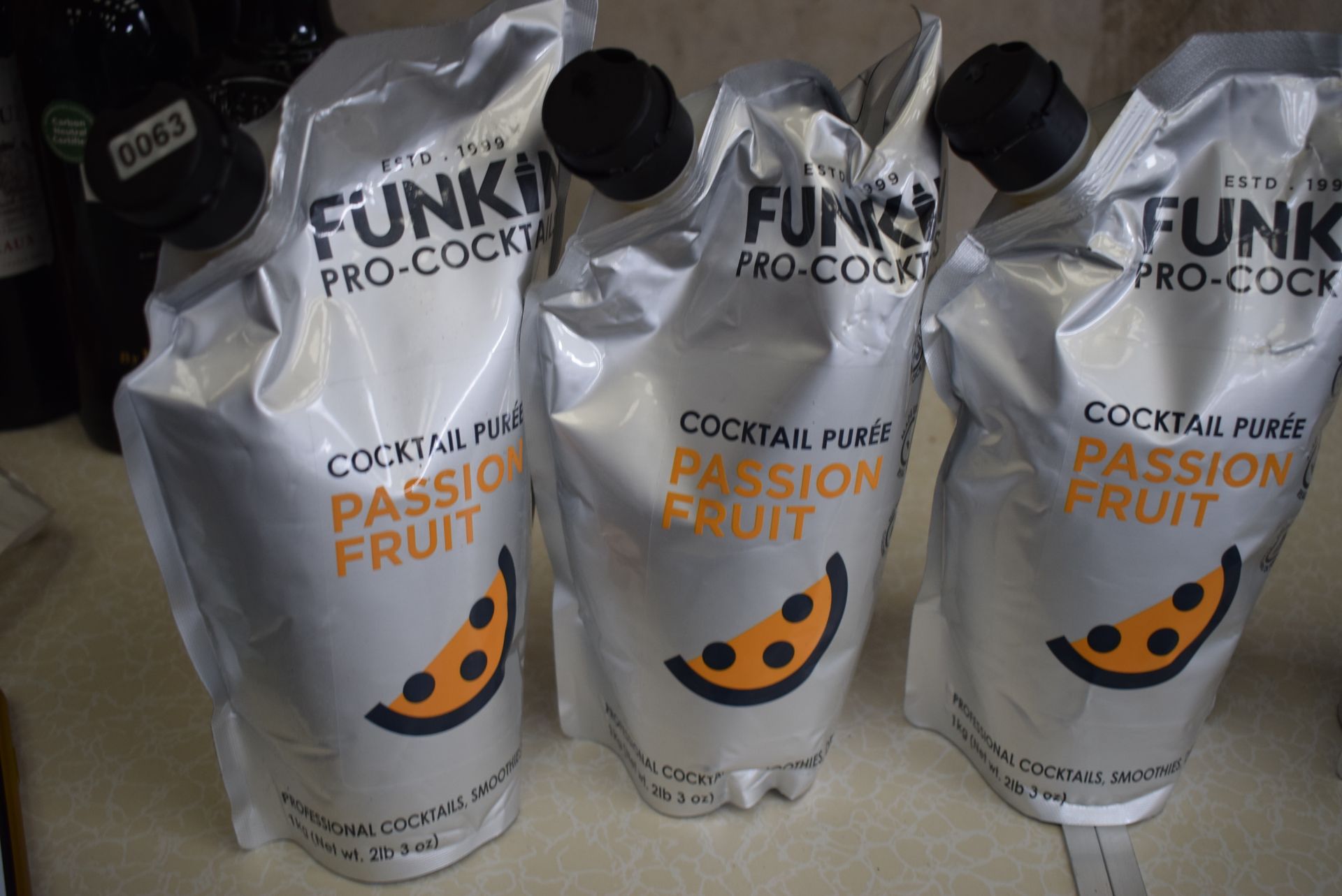 6 X Funkin Pro Purees 1kg each 3 x Passion Fruit 2 x Pure Pour Lime 1 x Rasberry - Image 2 of 6