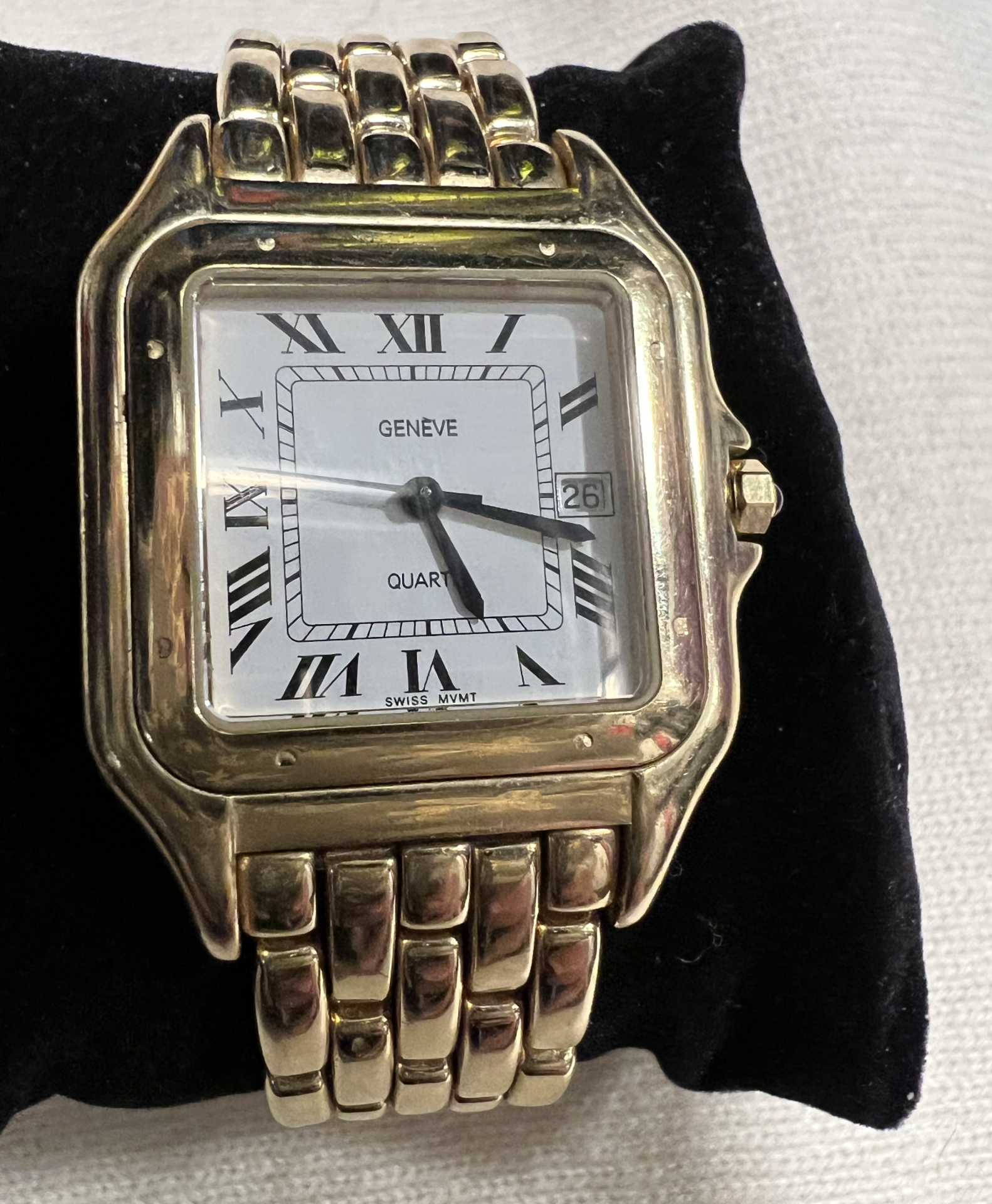 GENEVE QUARTZ HEAVY SOLID 14K GOLD HEAVY WATCH - Image 3 of 5