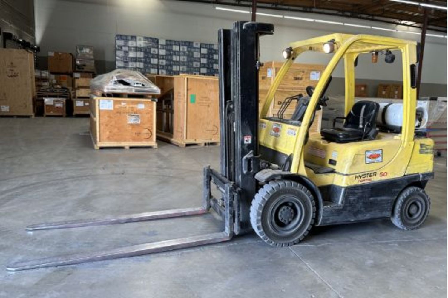 EEI GLOBAL LAS VEGAS FORKLIFT WAREHOUSE CLEAR OUT, END OF LEASE